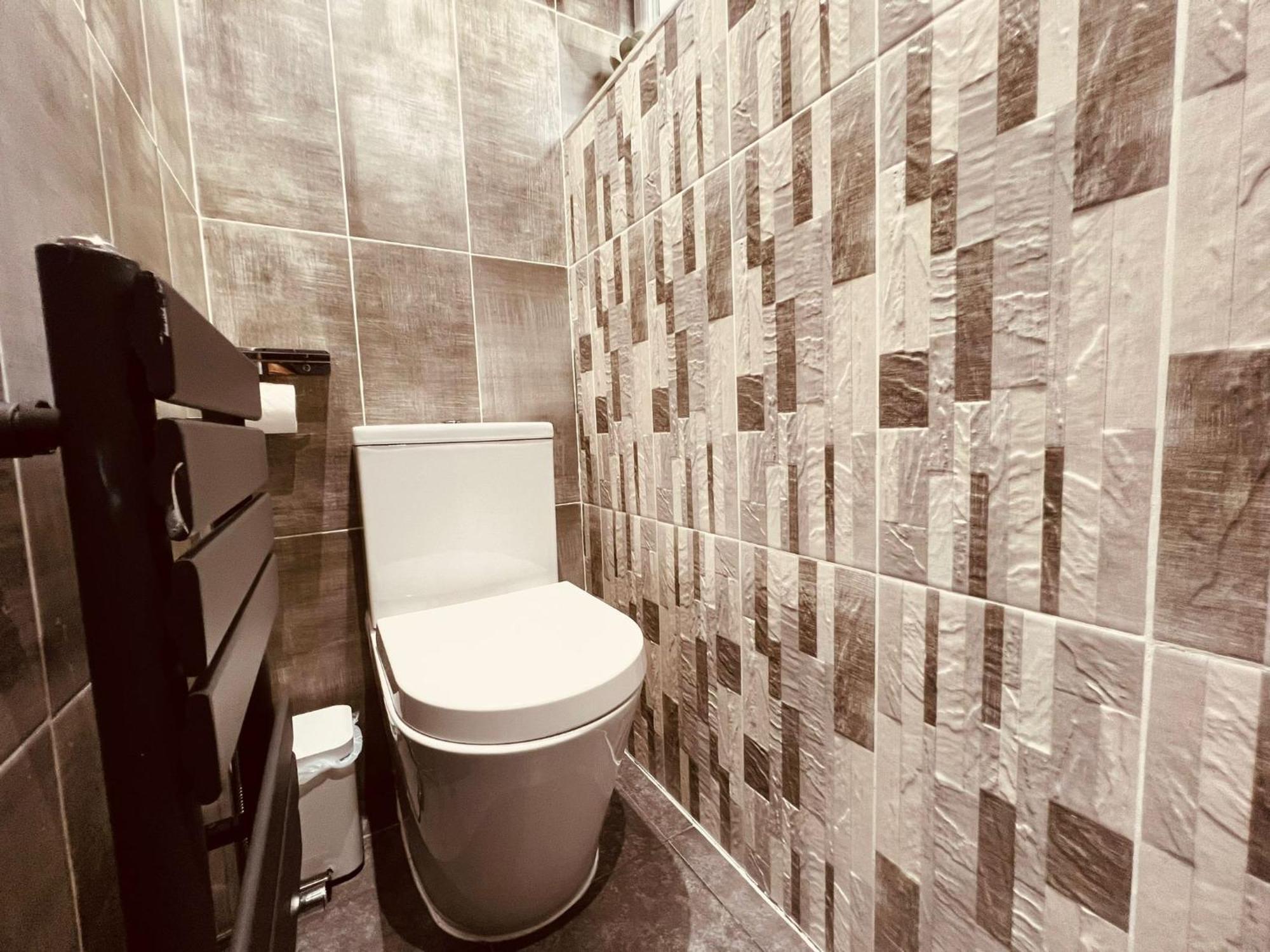 Modern Suites -5 Bedroom House- With Free Parking Birmingham City Εξωτερικό φωτογραφία