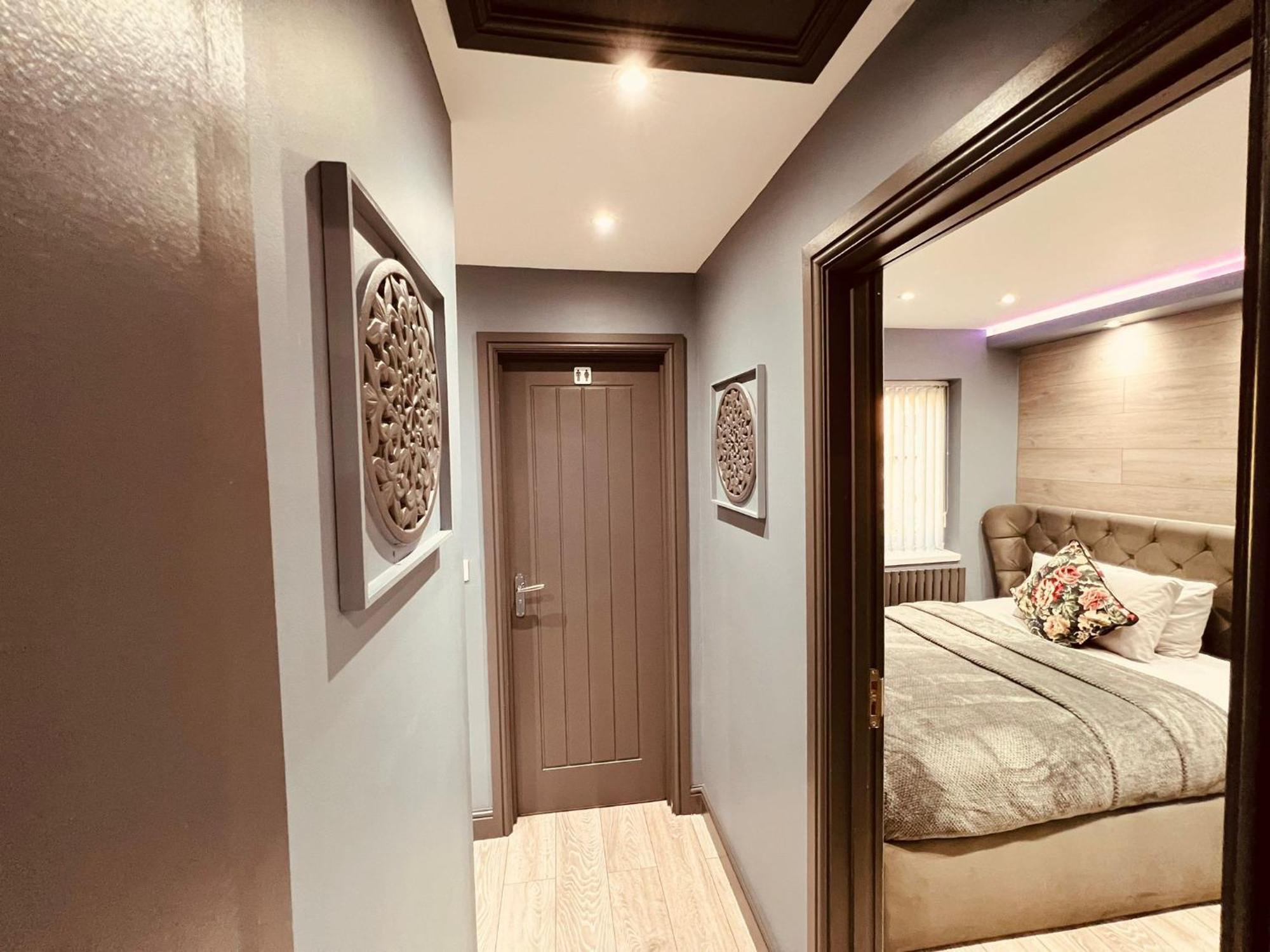 Modern Suites -5 Bedroom House- With Free Parking Birmingham City Εξωτερικό φωτογραφία