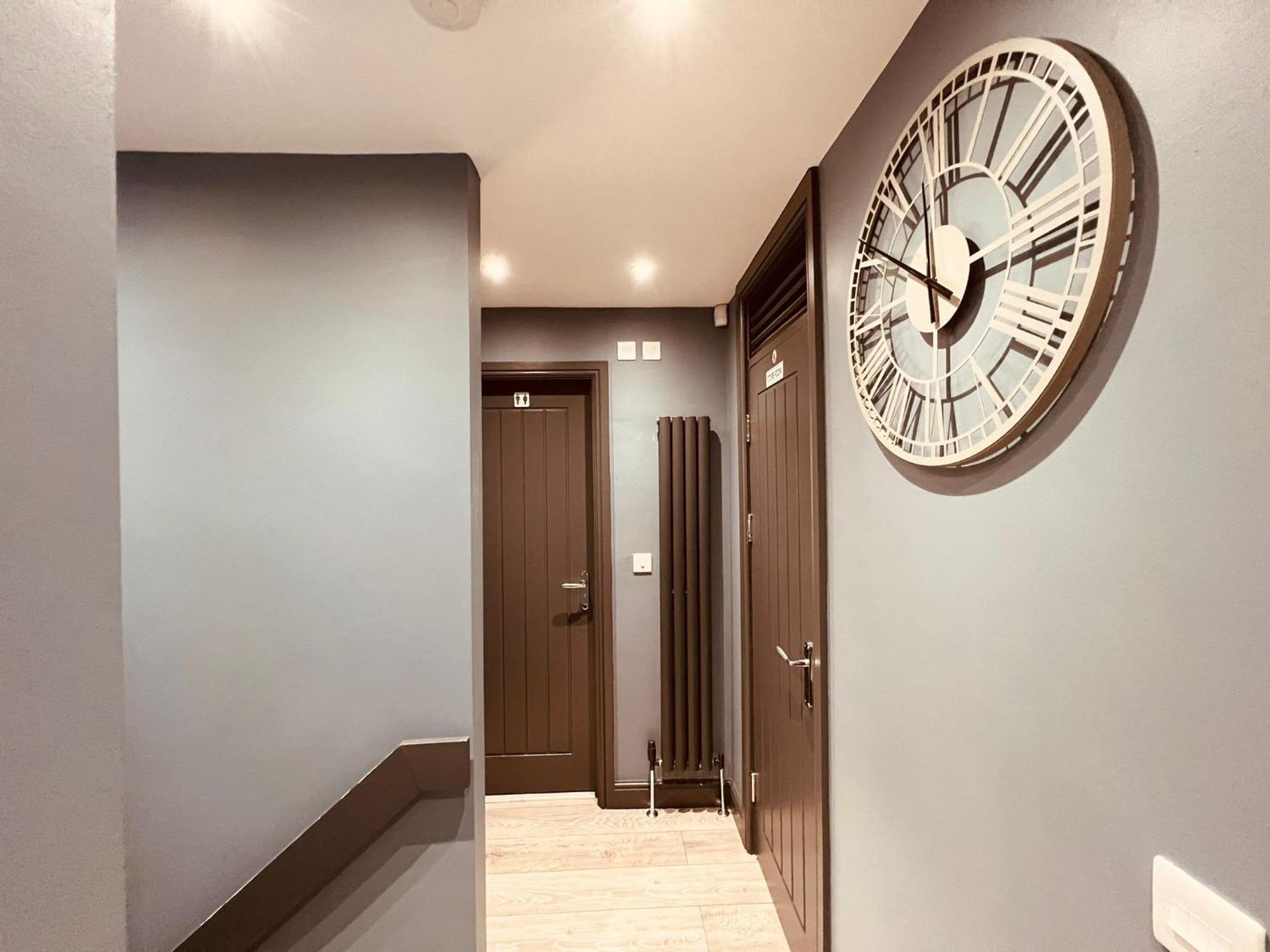 Modern Suites -5 Bedroom House- With Free Parking Birmingham City Εξωτερικό φωτογραφία