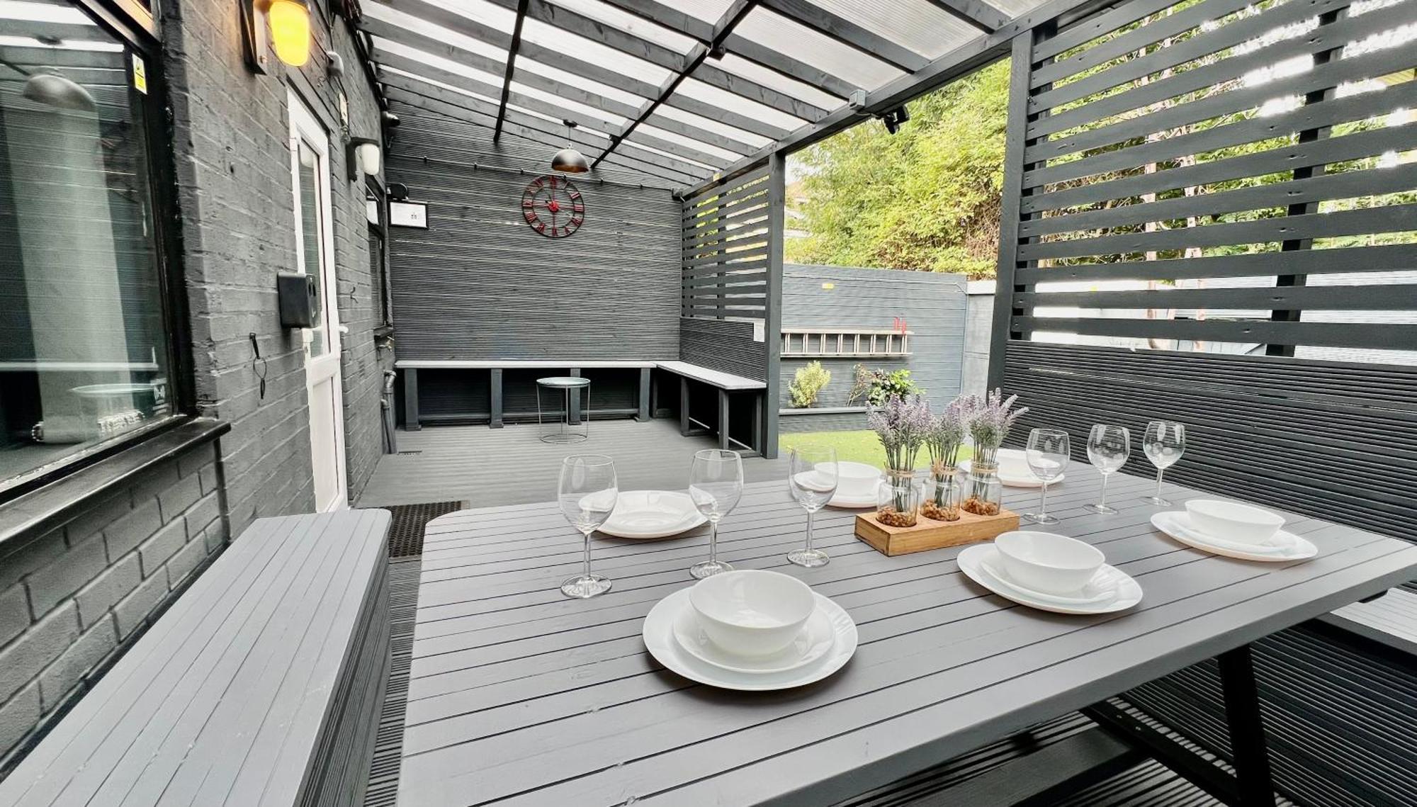 Modern Suites -5 Bedroom House- With Free Parking Birmingham City Εξωτερικό φωτογραφία